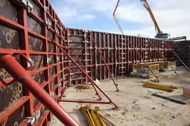 Formwork vs Falsework: What’s the Difference?